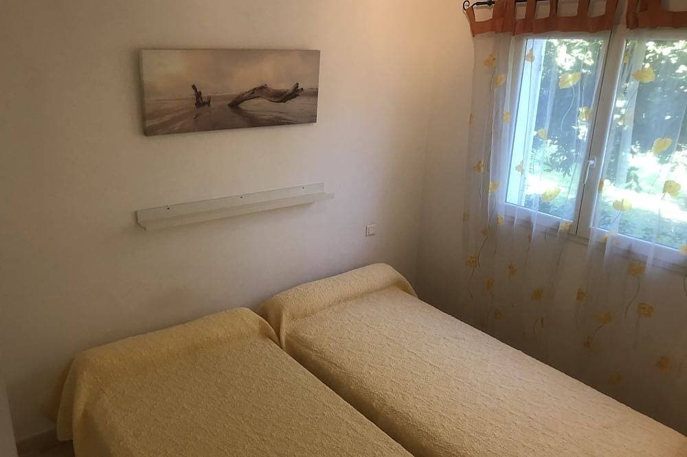 Foto 3 von 6: Apartment in semi-detached villa in the countryside and 400 metres from the sea