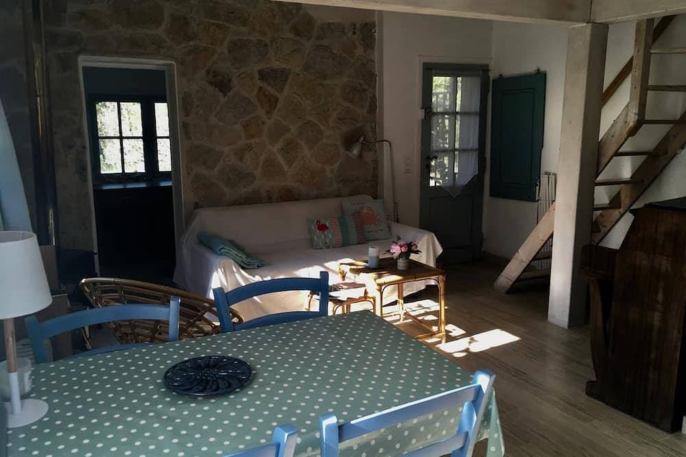 Foto 6 von 28: Ferienhaus 'Le Cabanon Vue Sur La Vallée' mit Balkon und WLAN
