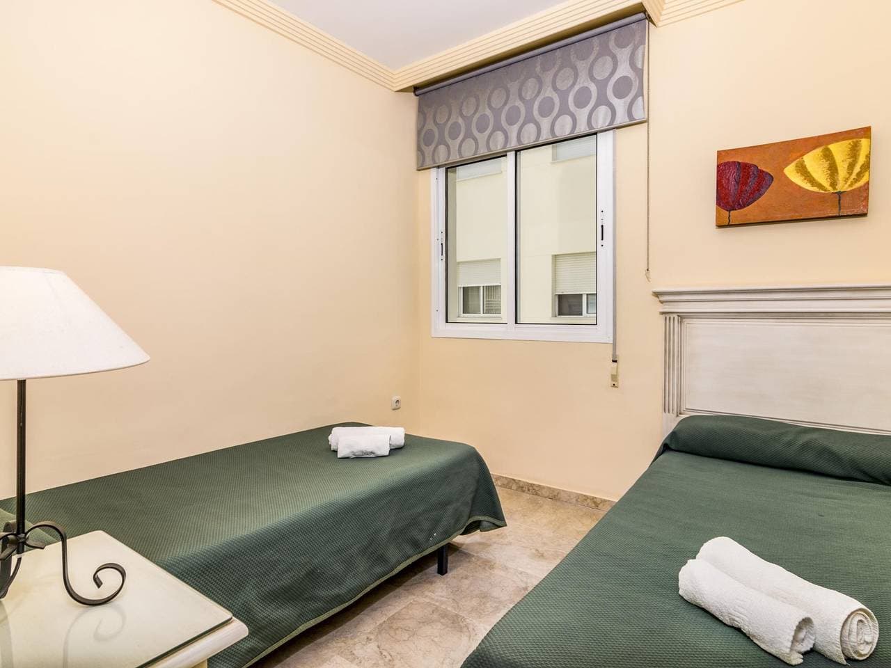 Foto 9 von 22: Apartment am Meer mit Pool, Klimaanlage, WLAN und Parkplatz in Marbella