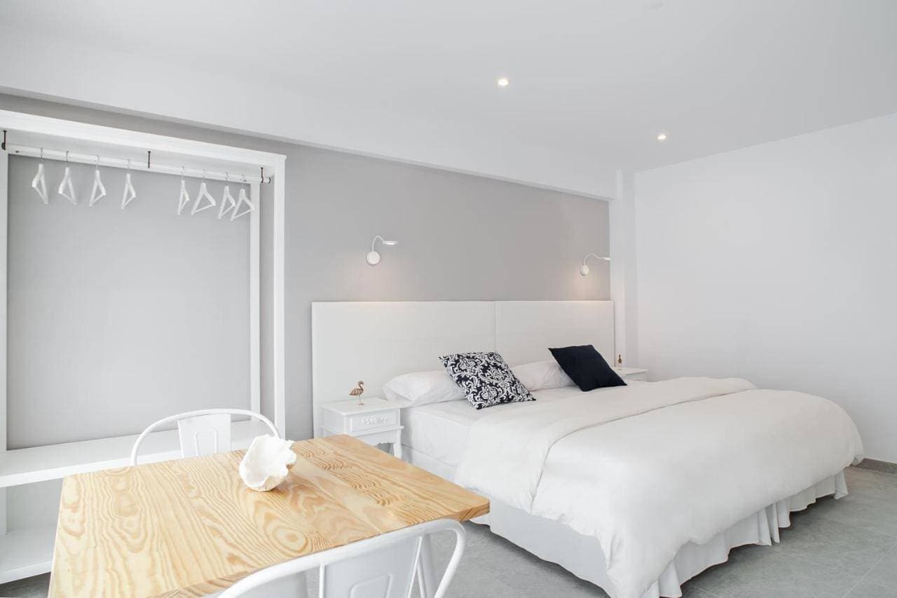 INNER Kompas Palmanova "Adults Only" 1