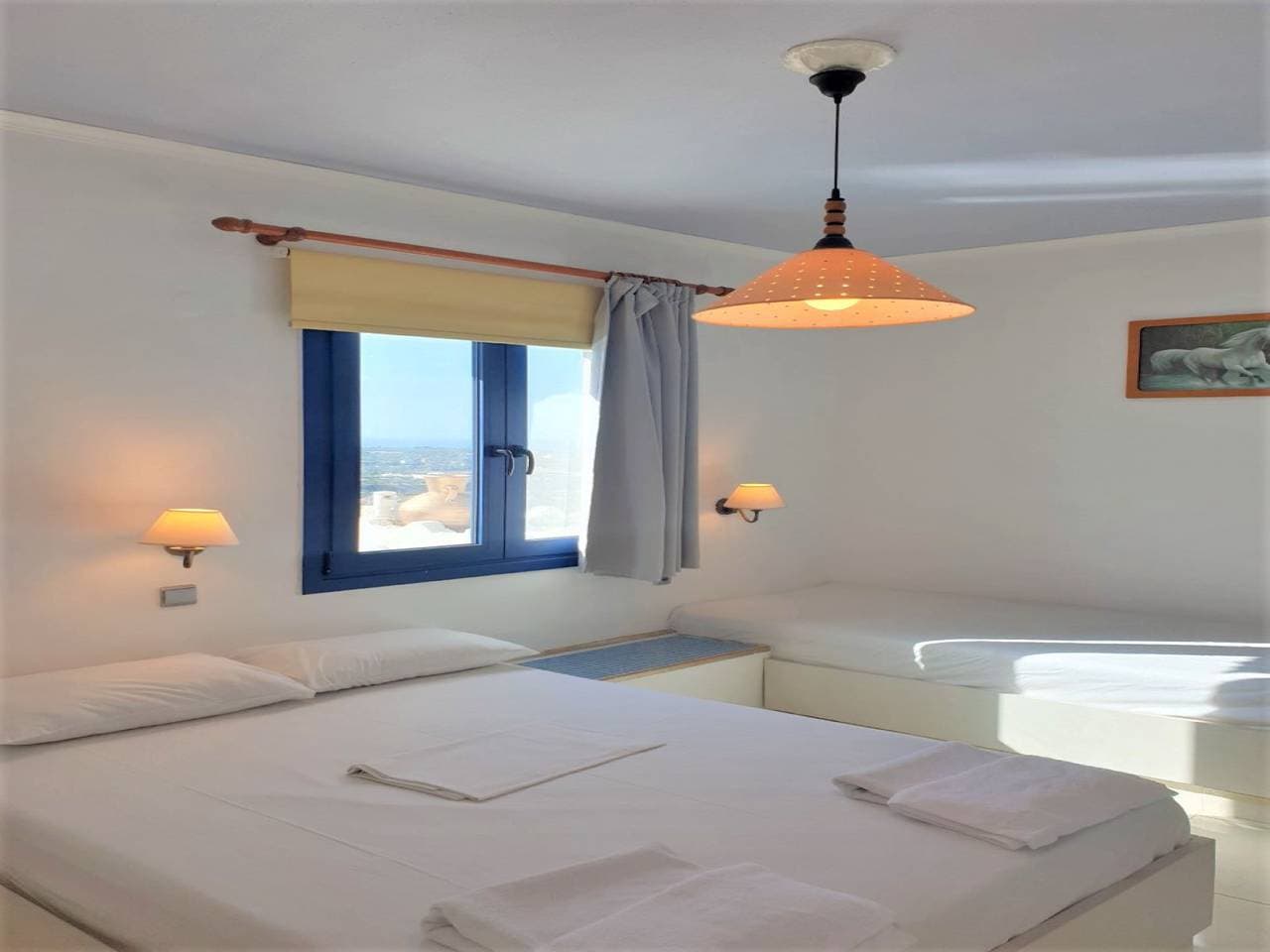 Foto 9 von 24: Geräumiges Zimmer in Creta für 3 Personen, mit Klimaanlage, Pool und Natur
