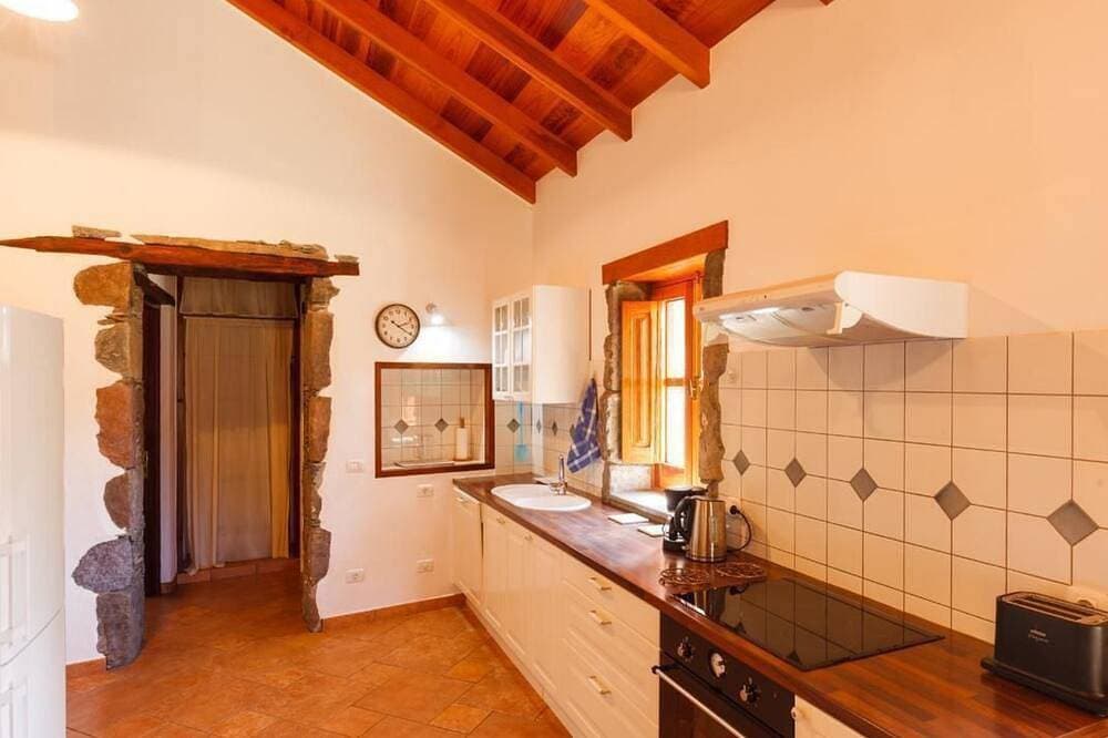 Foto 8 von 23: Komfortables Ferienhaus mit privatem Pool und id