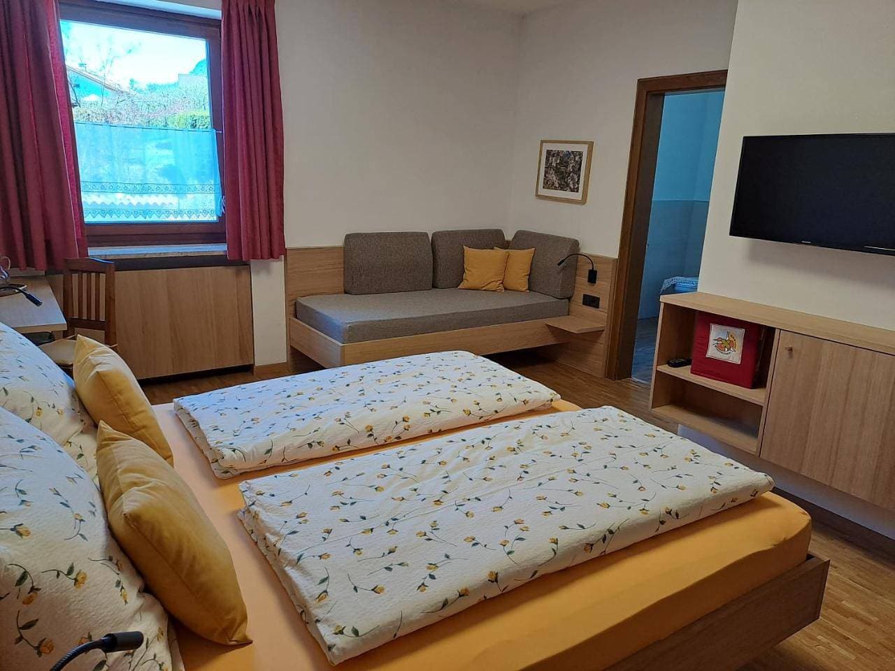 Foto 11 von 13: Double Room with Mountain View