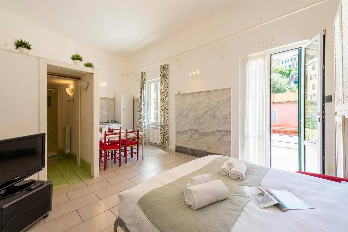 Apartment Vernazzola In Genova 1