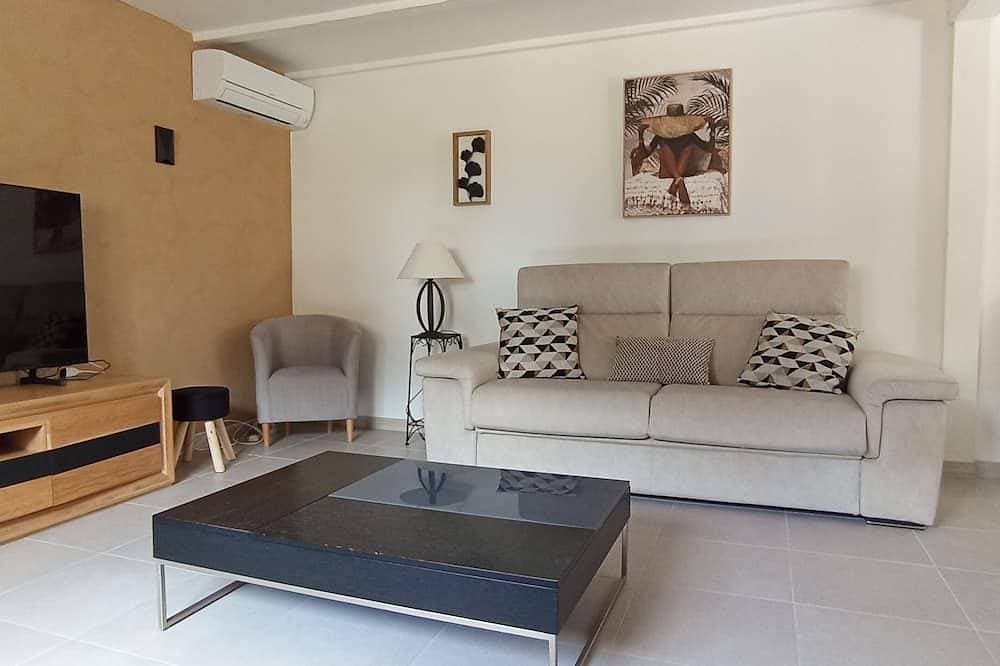 Foto 9 von 20: Renovated family villa in a peaceful setting in the heart of the Bandol vineyards.