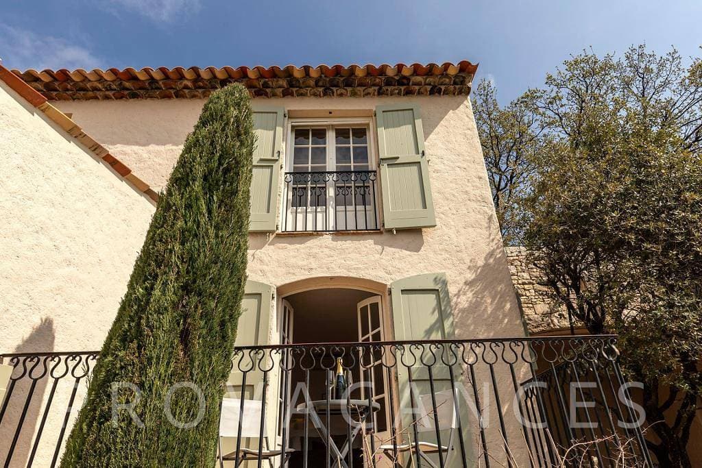 Foto 13 von 75: Exklusive Villa mit Panoramablick und privatem Pool in der Nähe von Saint-Paul-de-Vence