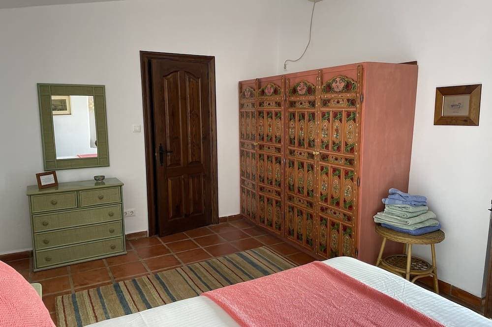 Foto 5 von 30: Ein zweites Zuhause im Herzen des Dorfes mit gratis WiFi, spanischen und britischen TV