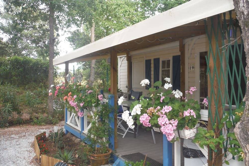 Foto 9 von 9: Superior topaze mobile home equipped Puget sur Argens holiday village 5 swimming pools