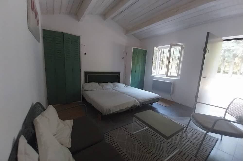 Foto 5 von 26: Schuppen im Herzen der Provence