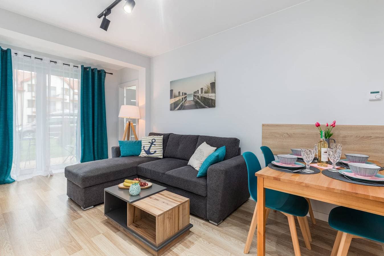 Foto 10 von 31: Comfortable Apartment with Terrace | Close to the Beach, Parking