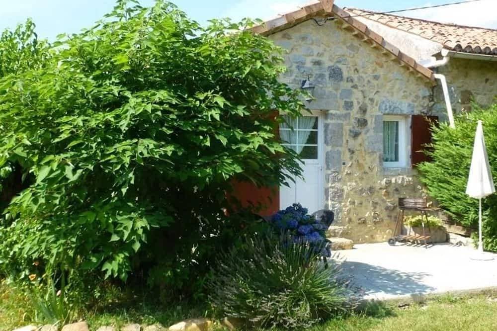 Le petit Chaussy 1