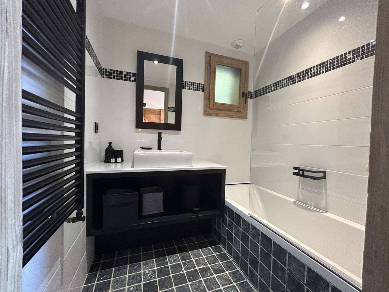 Foto 5 von 29: 3-Zimmer-Wohnung in Méribel Village mit WIFI und privatem Parkplatz