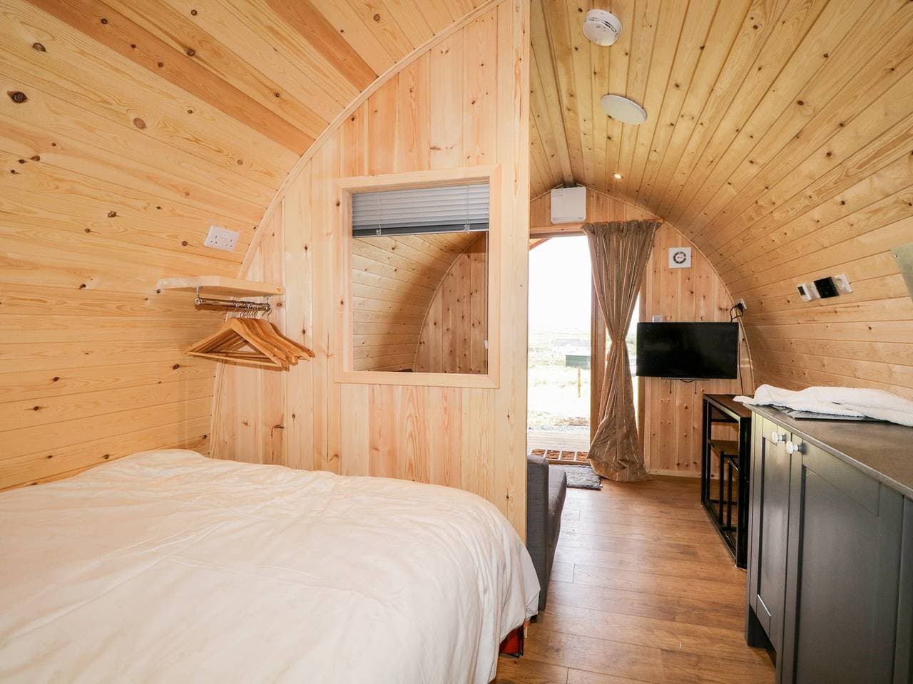 Foto 8 von 21: Hütte für 2 Personen mit Garten