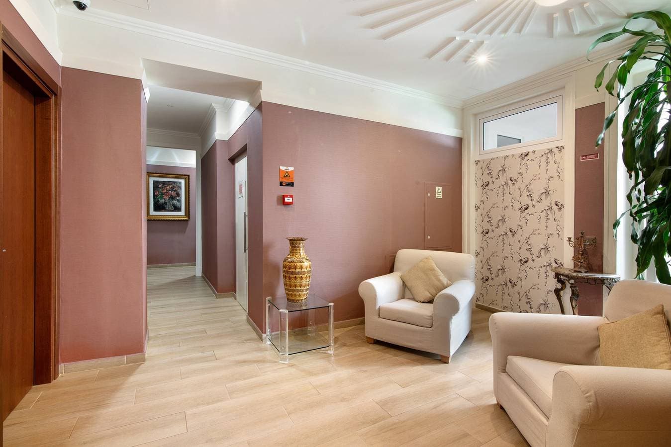 Foto 3 von 33: Ferienwohnung 'Quarto Twin 203' mit gemeinsamer Terrasse, WLAN und Klimaanlage