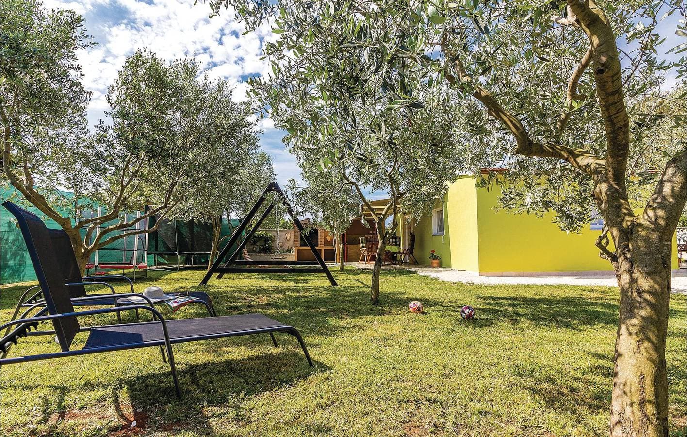 Foto 9 von 31: Gemütliche Ferienwohnung mit Terrasse, WLAN und Parkplatz in der Nähe des Strandes von Barbariga