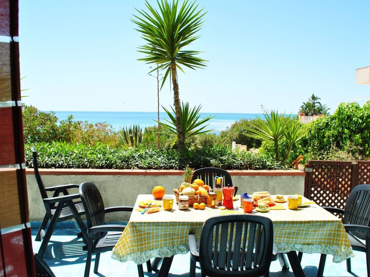 Foto 4 von 19: Ruhige Ferienwohnung in Sciacca mit Terrasse, Garten und Grill und Meerblick