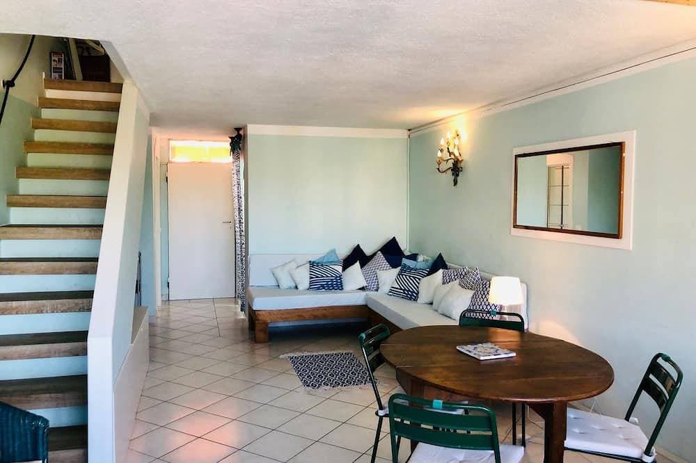 Foto 8 von 24: Viareggio Città Giardino Apartment mit Meerblick und Terrasse