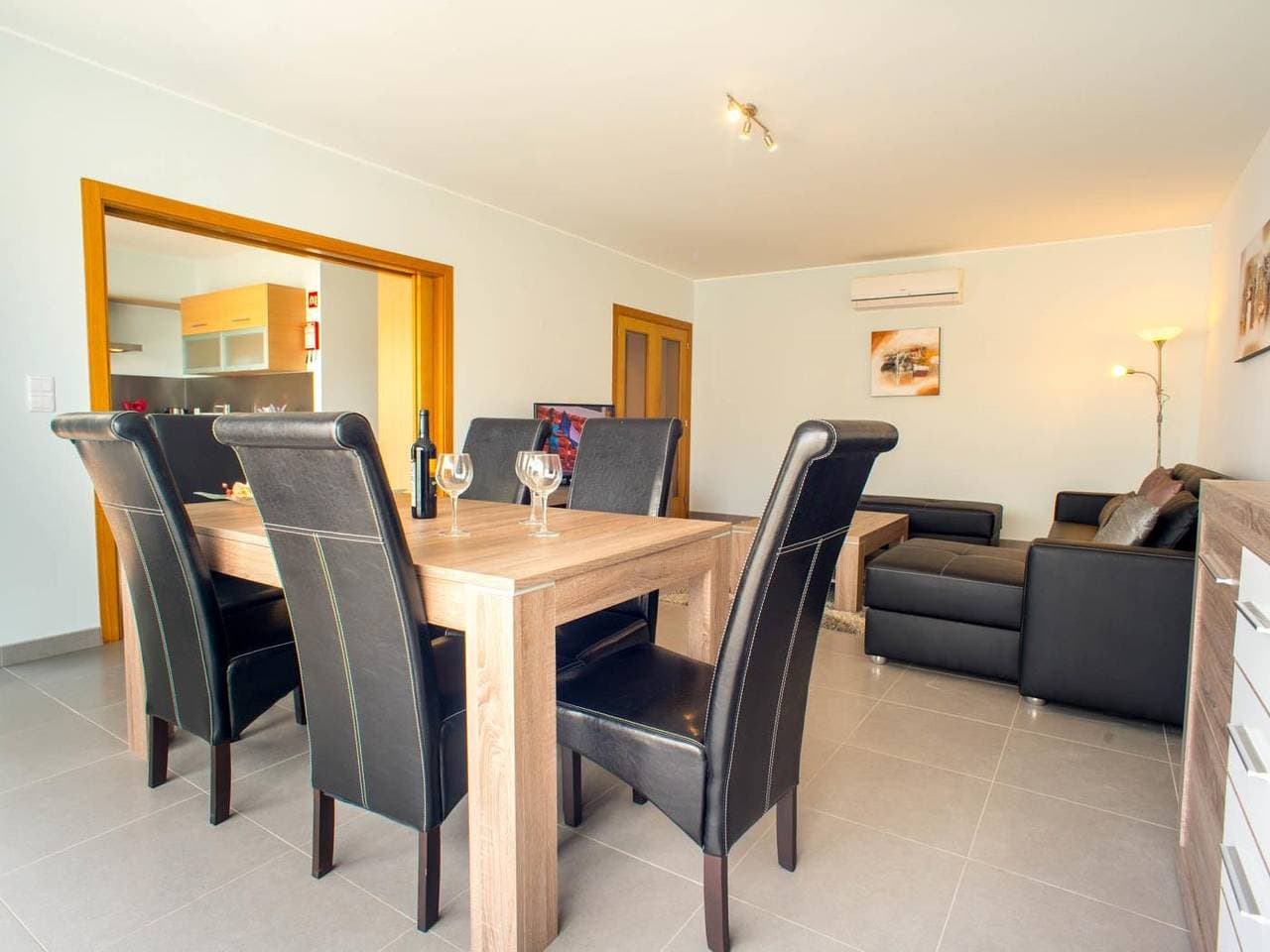 Foto 4 von 30: Ferienwohnung für 4 Personen mit Balkon