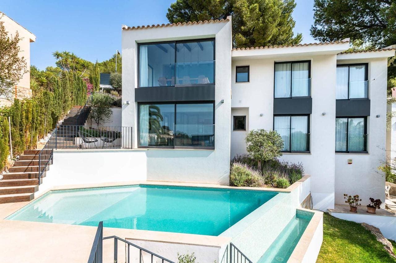 3009 - Luxurious new villa in quiet area in Costa de la Calma 1