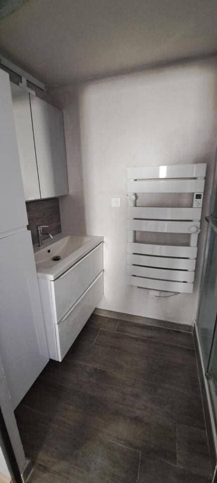Foto 7 von 36: One-Bedroom Apartment