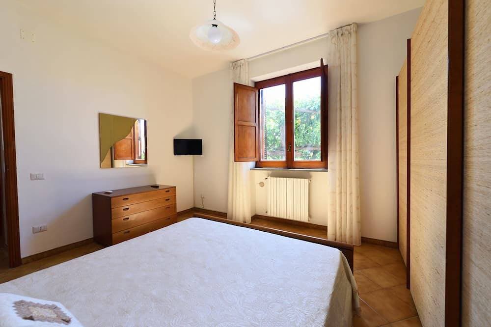 Foto 4 von 25: Charmantes Ferienhaus mit privatem Zitronengarten und Meerblick