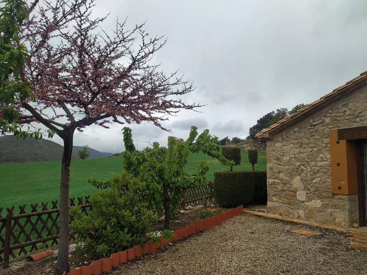 Foto 4 von 11: Two-Bedroom House