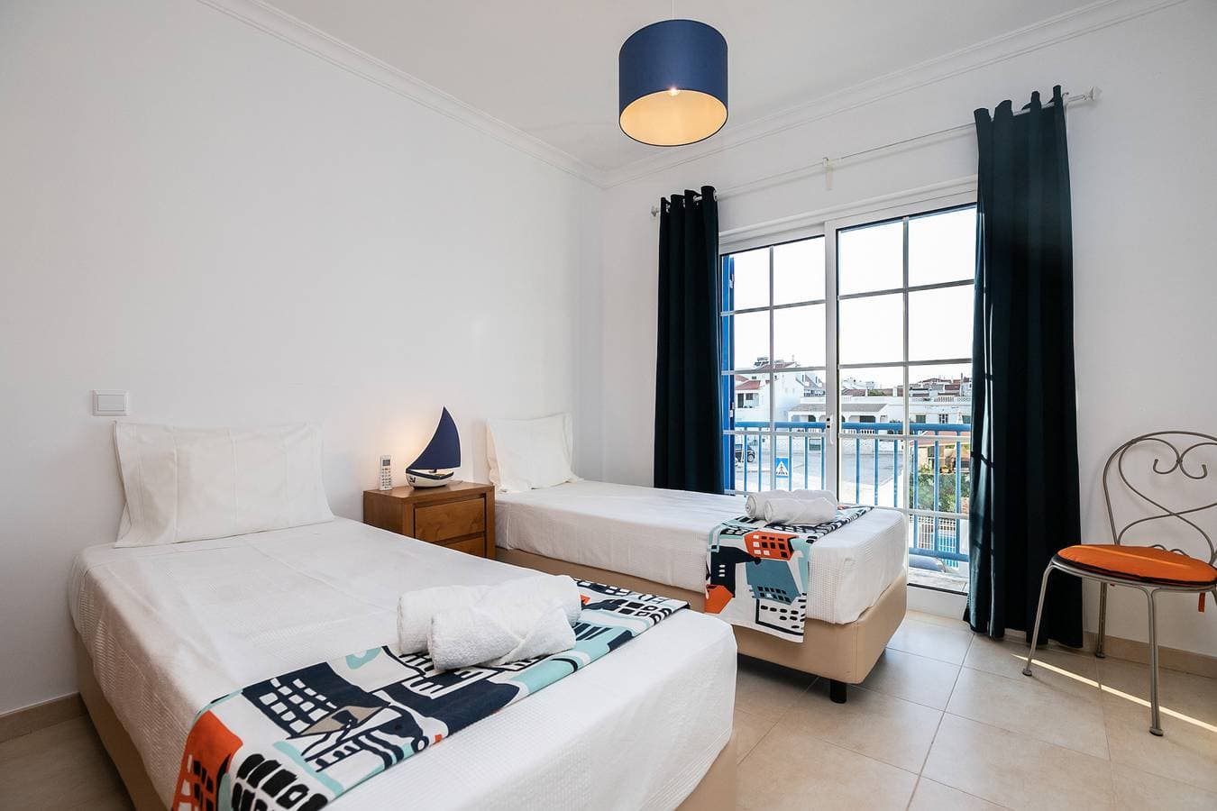 Foto 4 von 27: 3 Schlafzimmer Villa vor dem Strand by AlgarveManta (14V3)