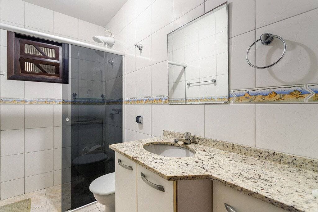 Foto 5 von 29: House with pool Guaratuba-Barra do Saí - 100 m from the beach