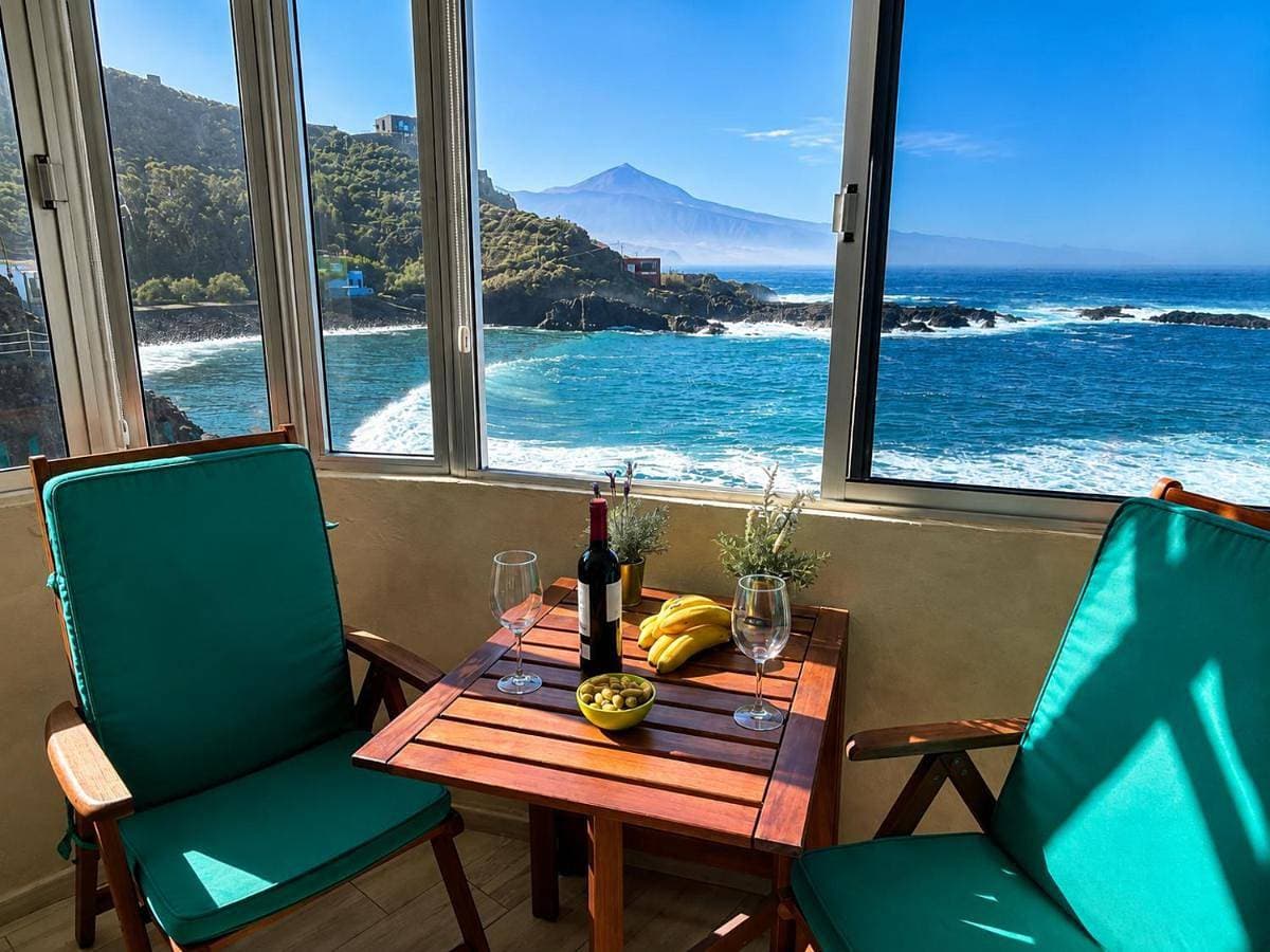 The Waves, Natural Pools & Sea Views, El Pris 1