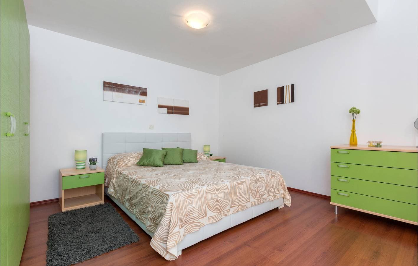 Foto 13 von 24: Charmante 61 m² große Wohnung mit Pool und Terrasse, 1,5 km vom FKK-Strand entfernt