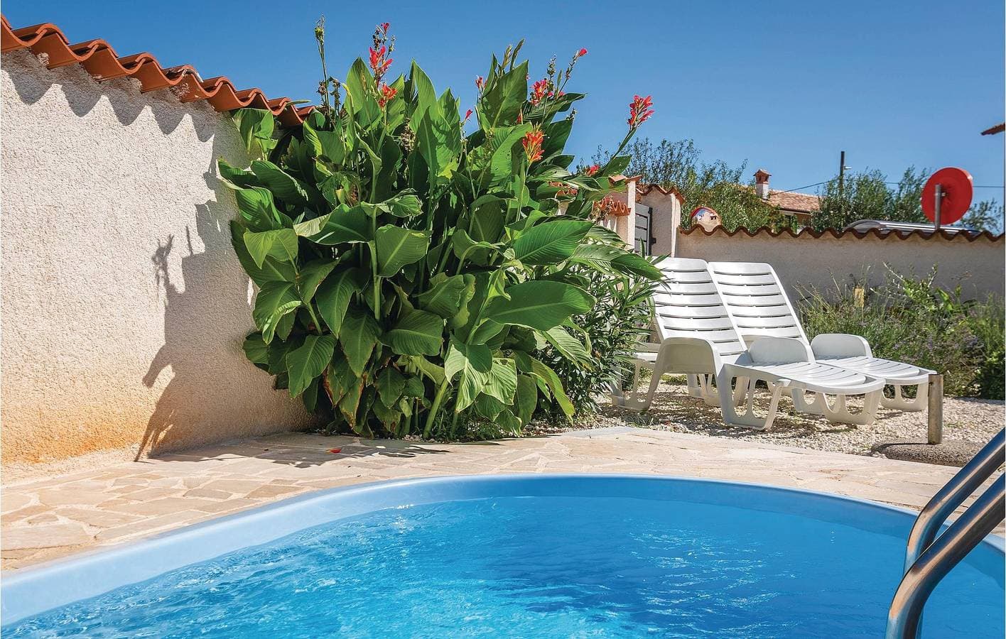 Foto 5 von 22: Charmantes Apartment mit Pool, WLAN und Terrasse – 2,5 km vom Stadtzentrum entfernt