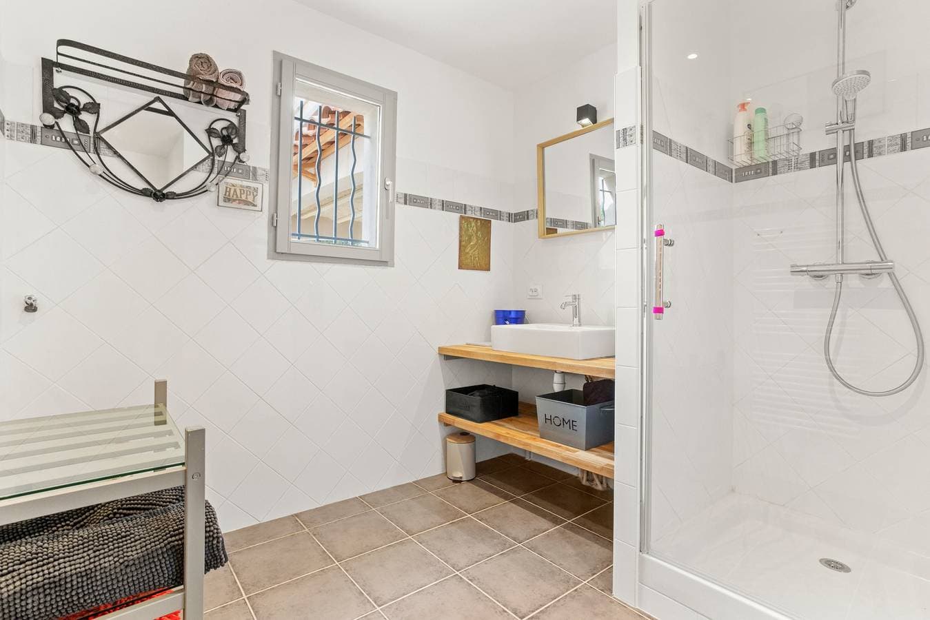Foto 12 von 26: Gästezimmer 'Chambre 2  Rd' mit Gemeinschaftspool, WLAN und Klimaanlage