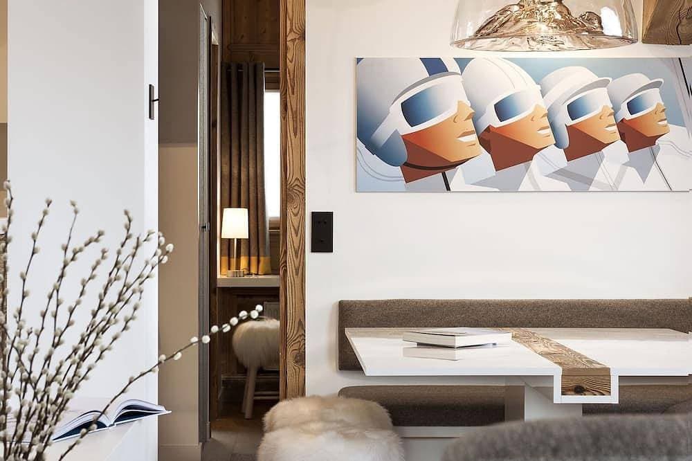 Foto 5 von 17: Wunderschöne moderne Wohnung in Courchevel 1850, 3 Schlafzimmer, Sauna, Parkplatz