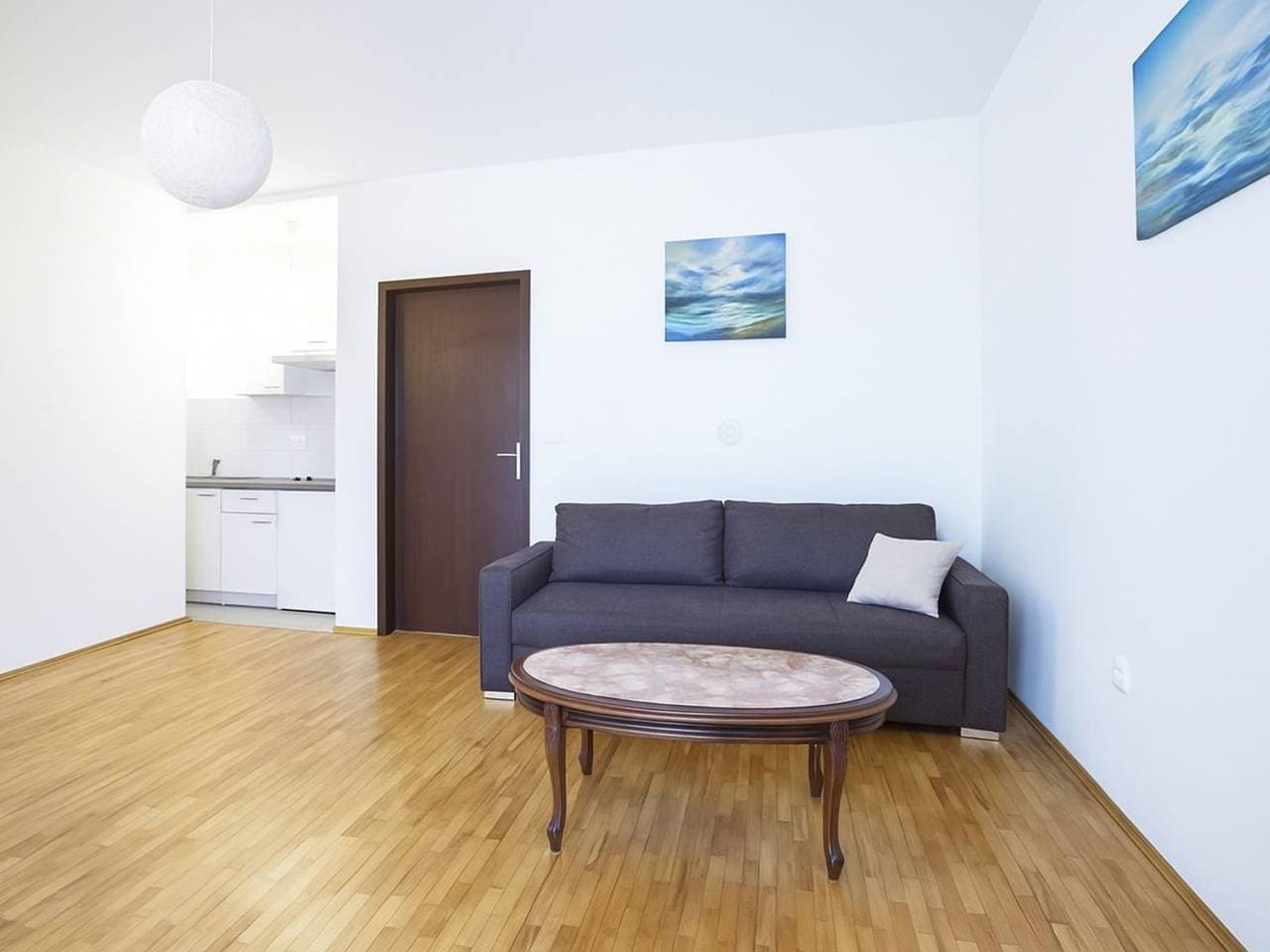 Foto 6 von 23: Perojka, 1 km vom Strand entfernt