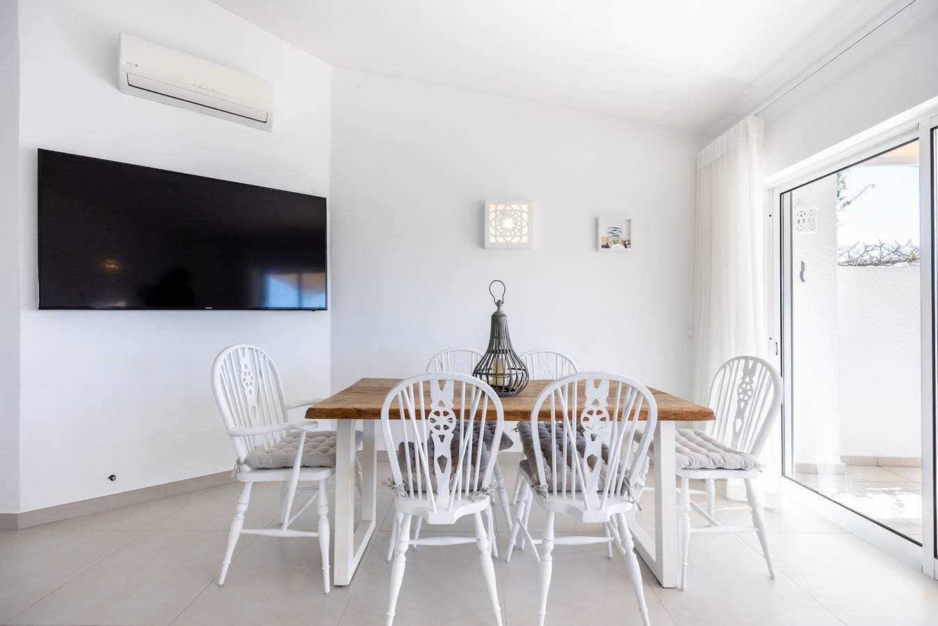 Foto 10 von 33: Casa do Limoeiro 54 Lbc by CoolHouses