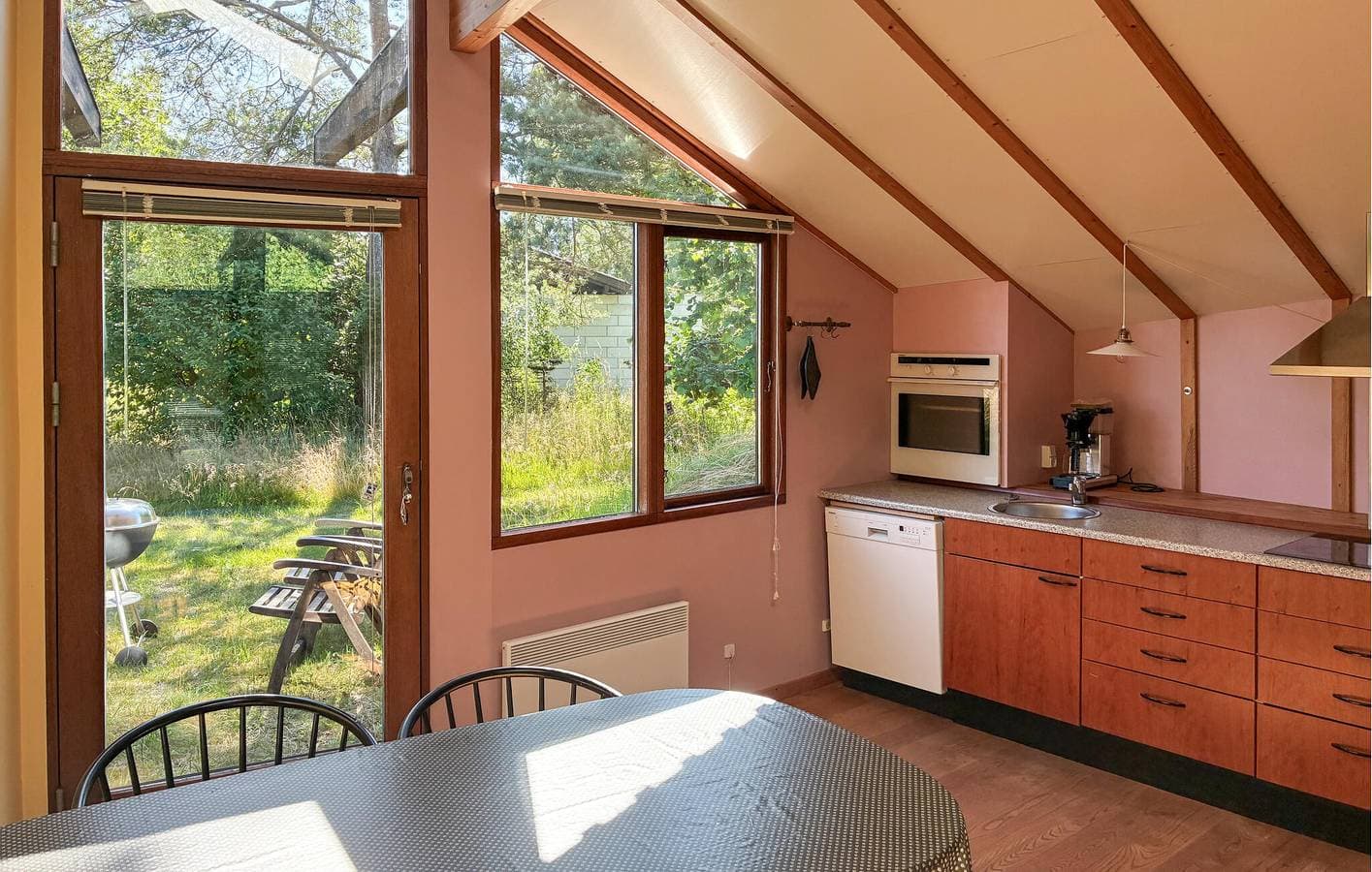 Foto 7 von 16: Ferienhaus für 4 Personen mit Terrasse