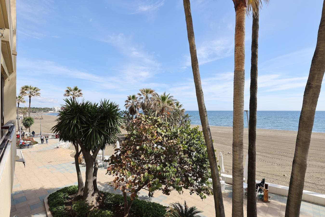 Foto 10 von 28: "Ferienwohnung- Auto inklusive" Am Strand mit Meerblick, Pool, WLAN, Klimaanlage & Balkon