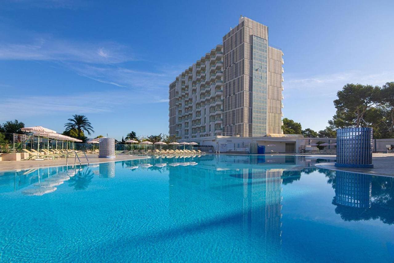 SOL by Meliá Barbados 1
