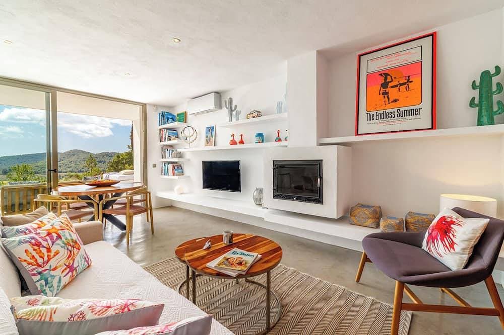 Foto 10 von 30: Ibiza, Neu und modern Haus mit Pool in Sant Josep, 2 Personen