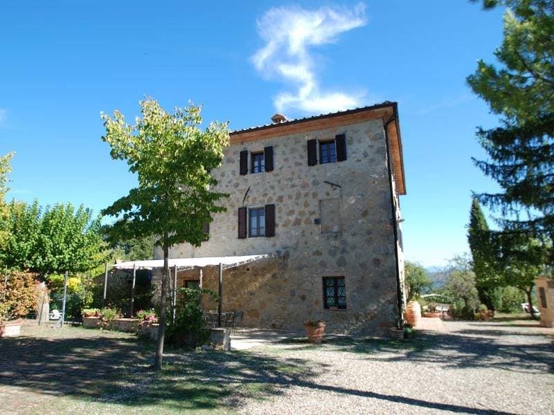 Foto 10 von 32: Villa für 4 Personen mit Terrasse