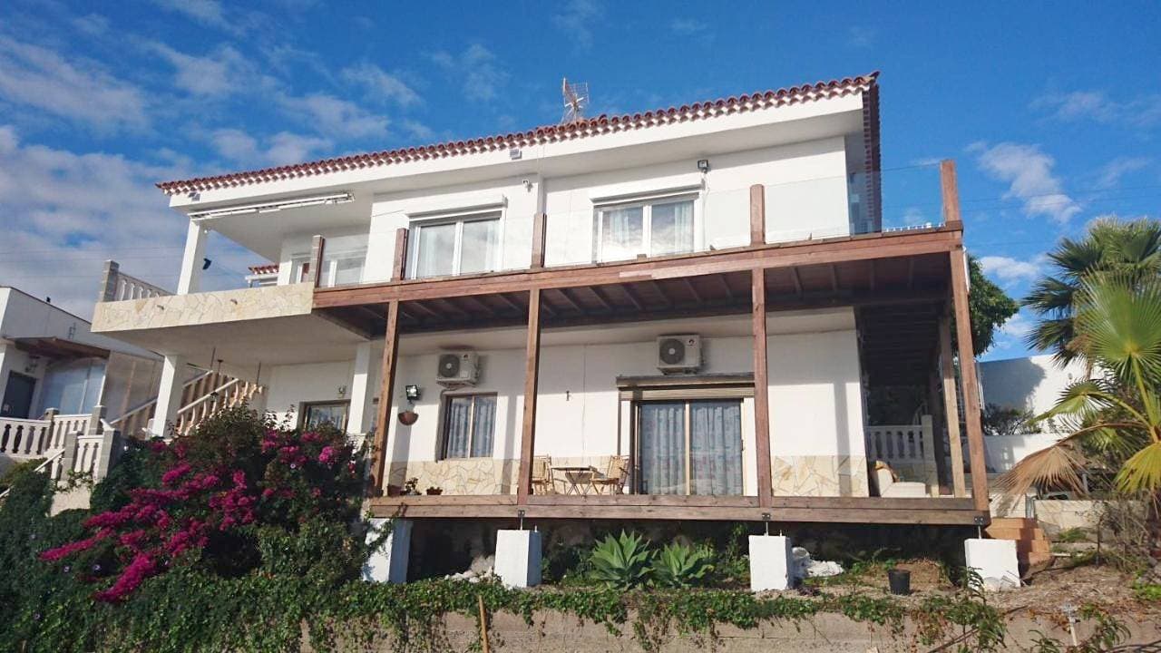 Foto 2 von 23: Apartment with Sea View