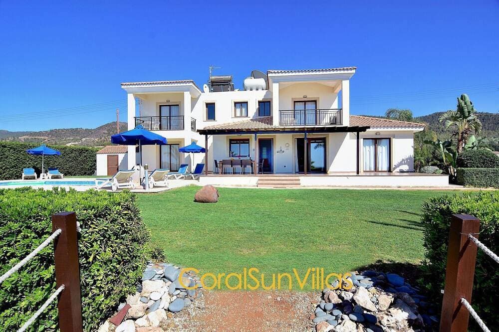 Foto 13 von 30: Direkt zum Sandstrand (30 m), beeindruckende Villa, außergewöhnliche Aussicht, Privatsphäre