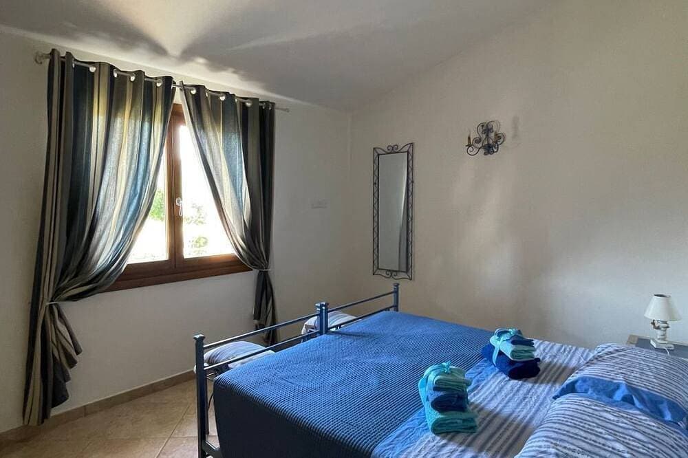 Foto 2 von 23: Haus 1 Kilometer vom Strand von Porto Ainu entfe