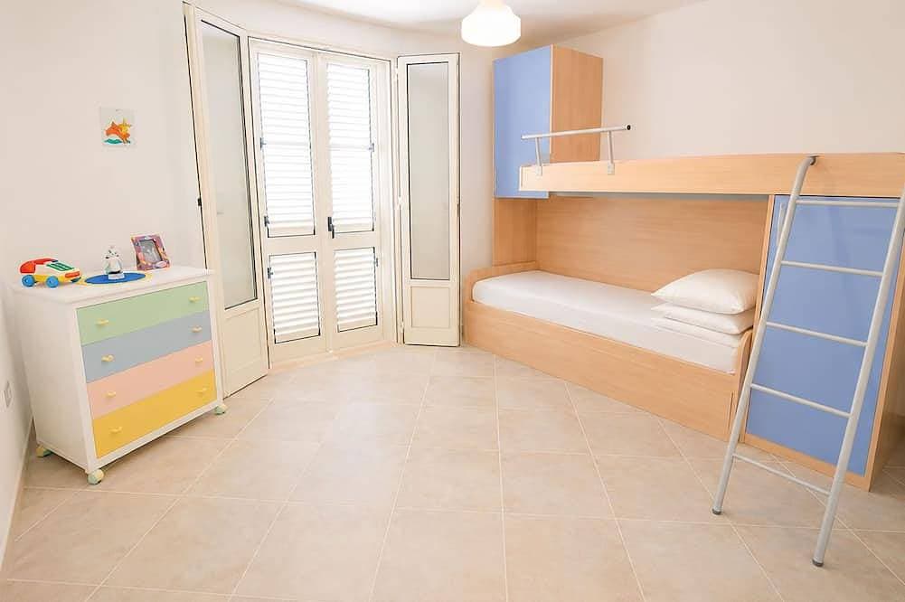 Foto 5 von 13: Unabhängige Villa mit zwei Badezimmern 150 m vom Meer entfernt