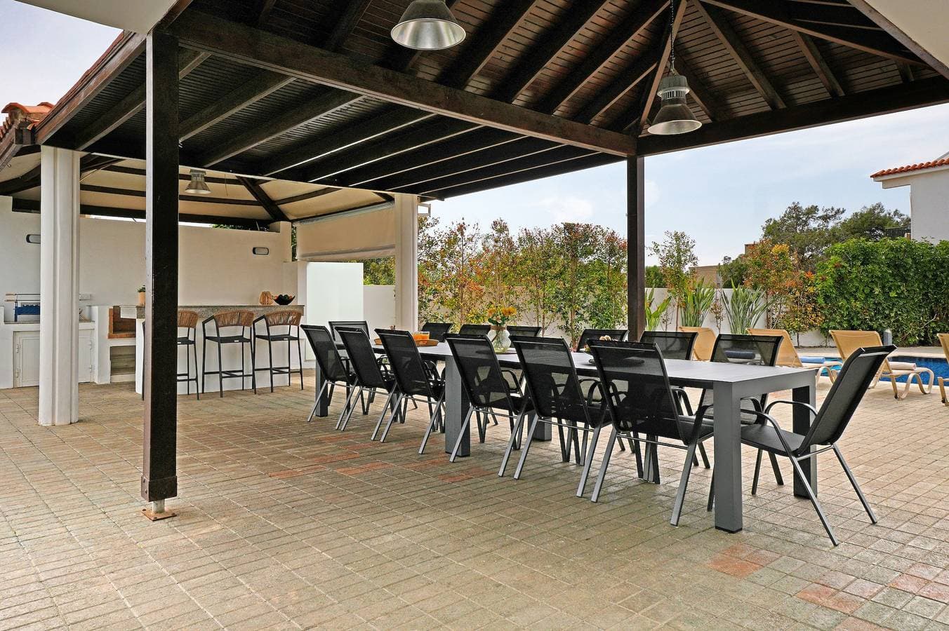 Foto 4 von 34: Villa für 16 Personen mit Balkon