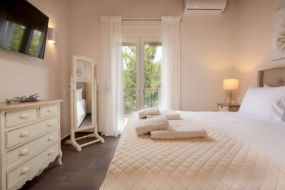 Foto 4 von 30: Villa Del Monte - Where modern elegance meets the serenity of nature.