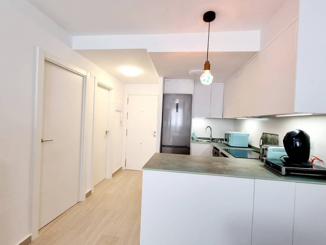 Foto 12 von 37: Modernes Apartment Nur Wenige Schritte vom Strand Los Locos Entfernt