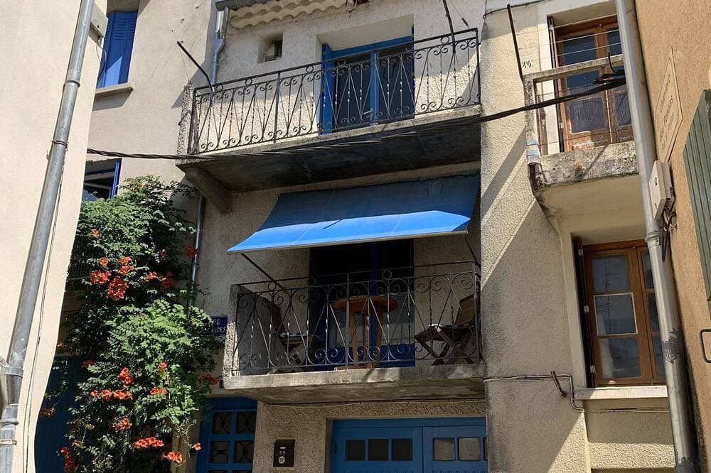 Provenzalisches Stadthaus T3 mit Garage und free Wifi im Herzen Nyons 1