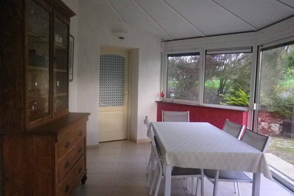 Foto 12 von 21: Country house a few minutes from the sea and the pink granite coast