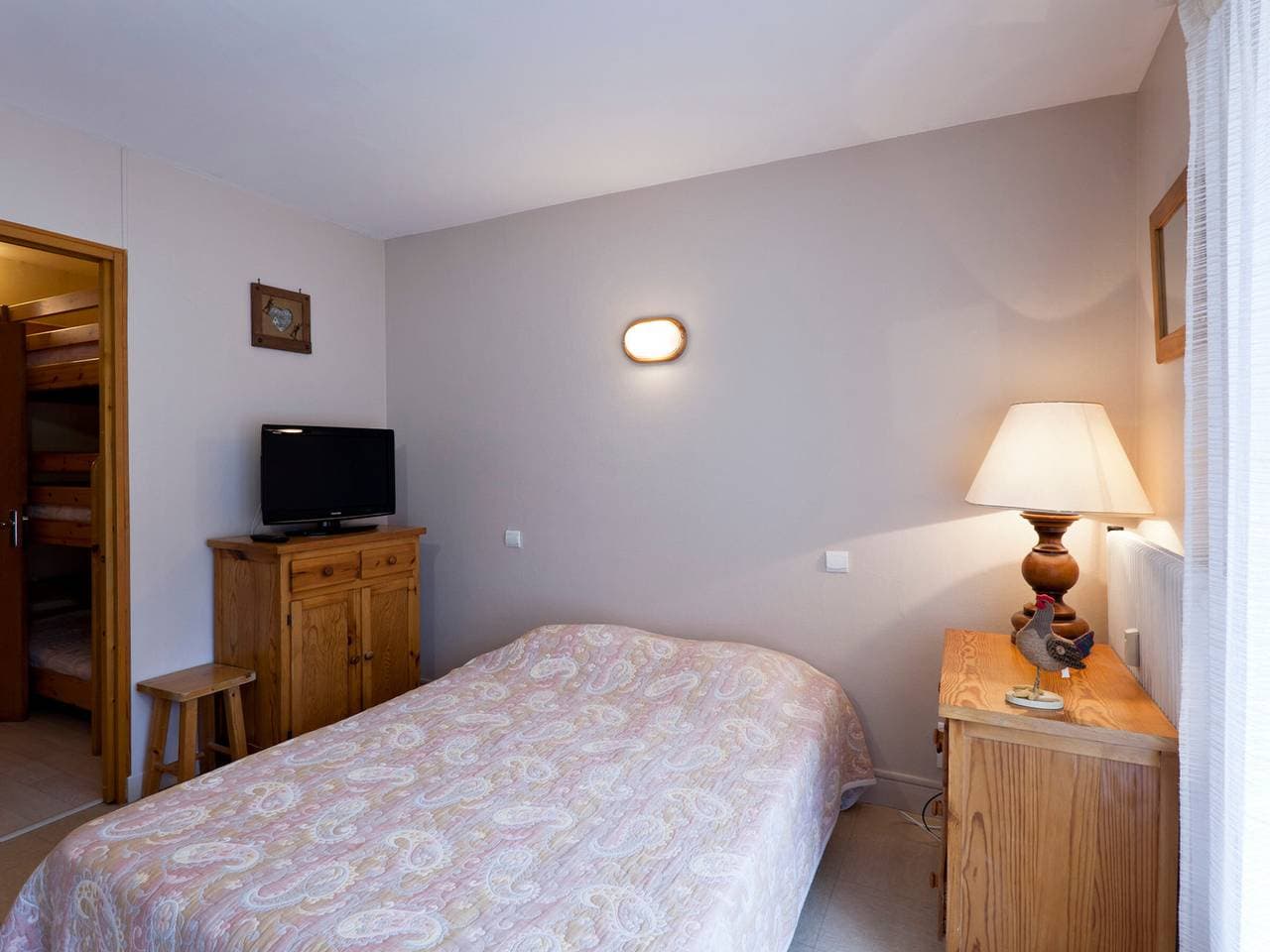 Foto 11 von 23: Studio für 5, Zentrum, Südbalkon, Aufzug - Brides-les-Bains